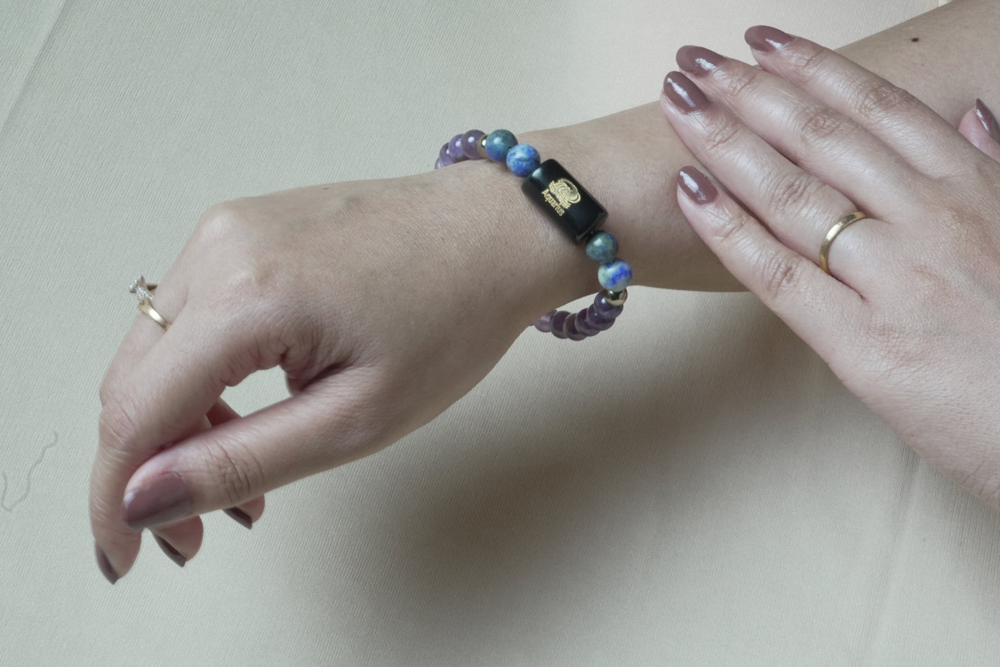 Aquarius/ kumbh rashi zodiac bracelet