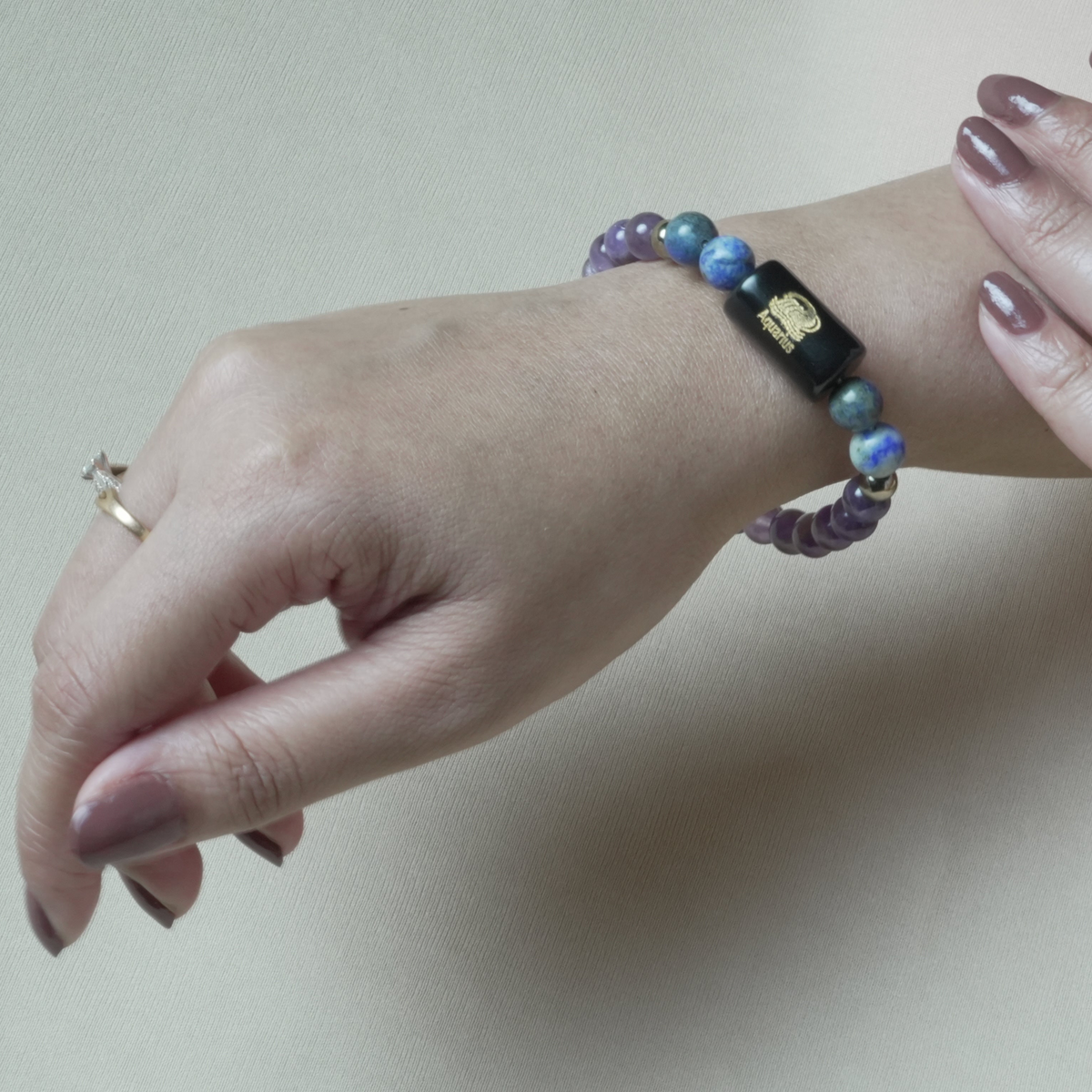 Aquarius/ kumbh rashi zodiac bracelet