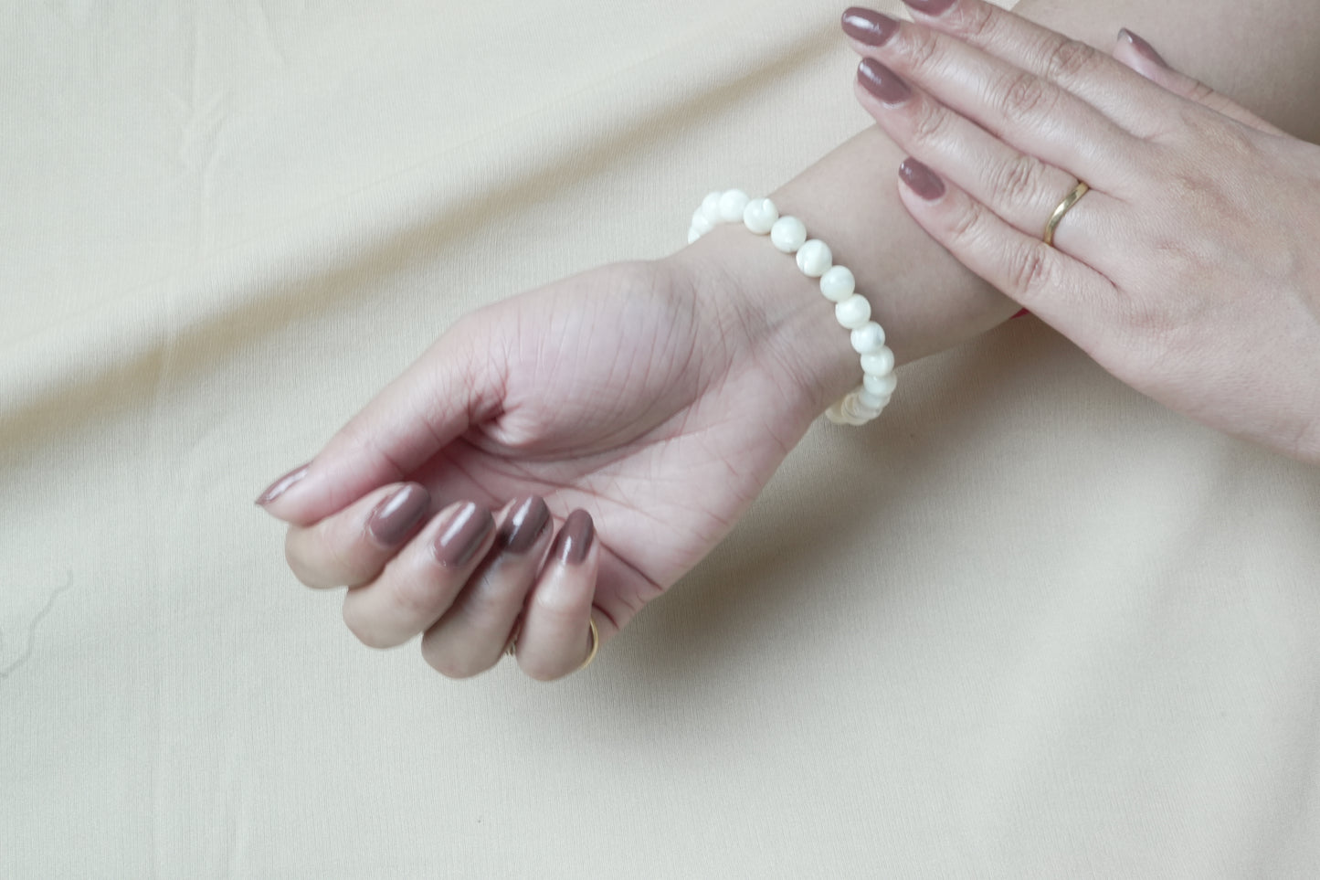 MOTHER OF PEARL BRACELET