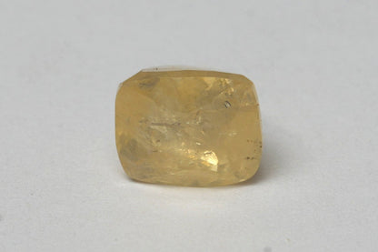 PUKHRAJ (YELLOW SAPPHIRE) 5.72 CARAT -SRILANKAN