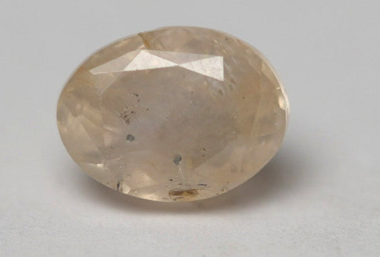 CEYLONESE YELLOW SAPPHIRE PUKHRAJ 6.02 CARAT