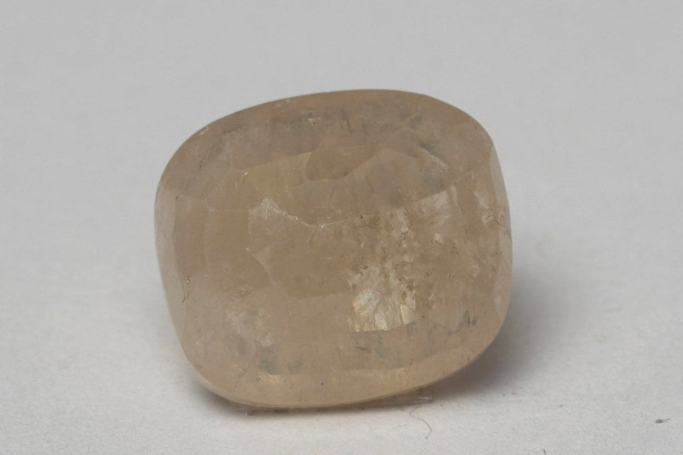 SRILANKAN YELLOW SAPPHIRE PUKRAJ 9 CARAT