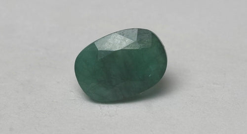 ZAMBIAN EMERALD PANNA 3.52 CARAT