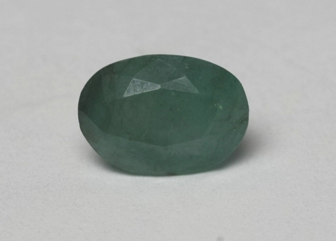 ZAMBIAN EMERALD PANNA 5.26 CARAT