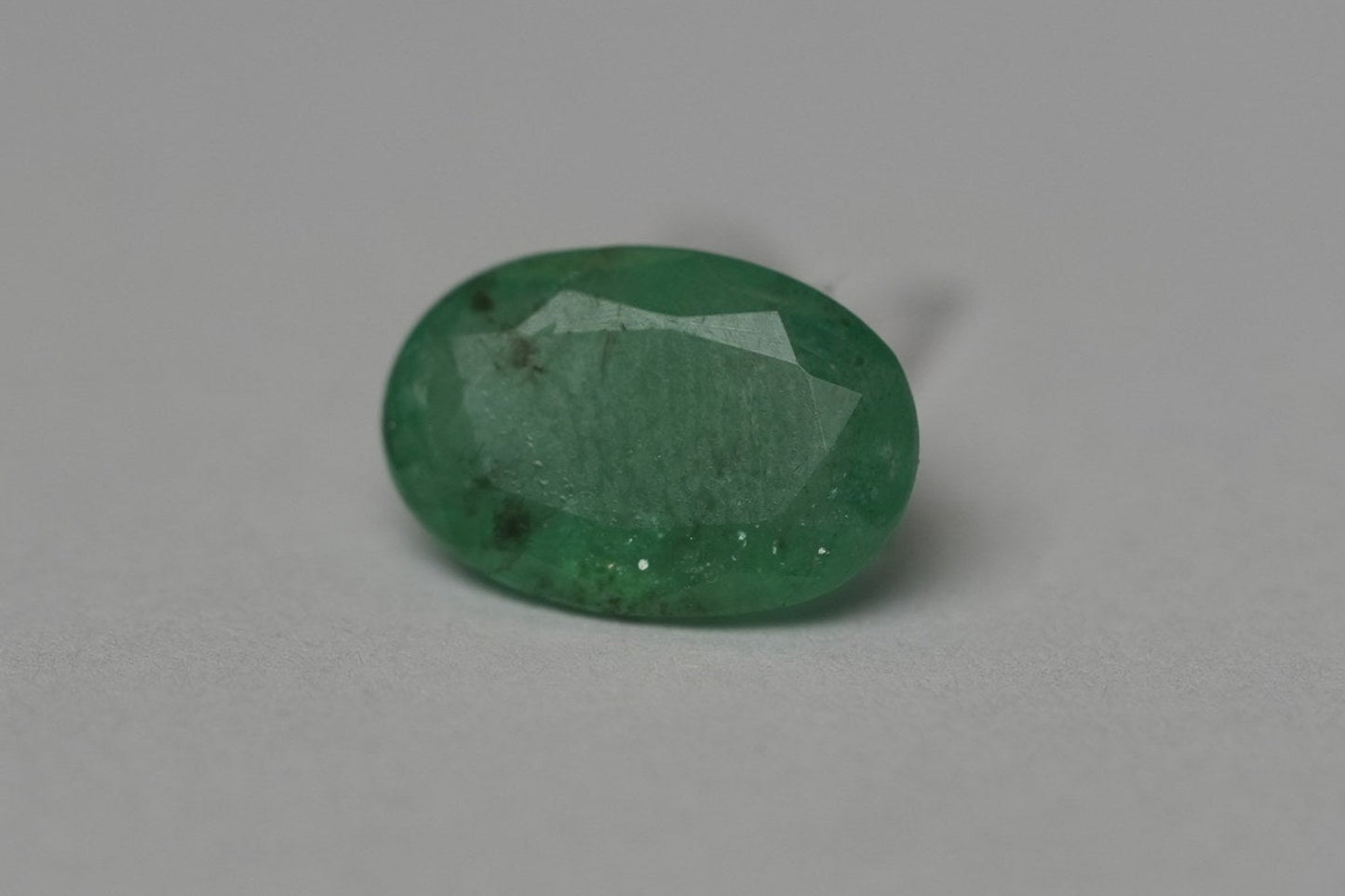 ZAMBIAN EMERALD PANNA 2.85 CARAT