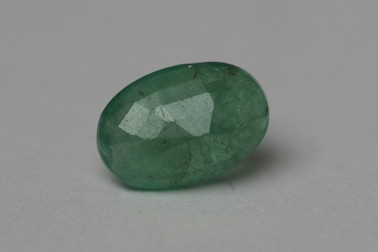 ZAMBIAN EMERALD PANNA 2.85 CARAT