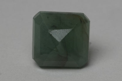 ZAMBIAN EMERALD PANNA 7.88 CARAT