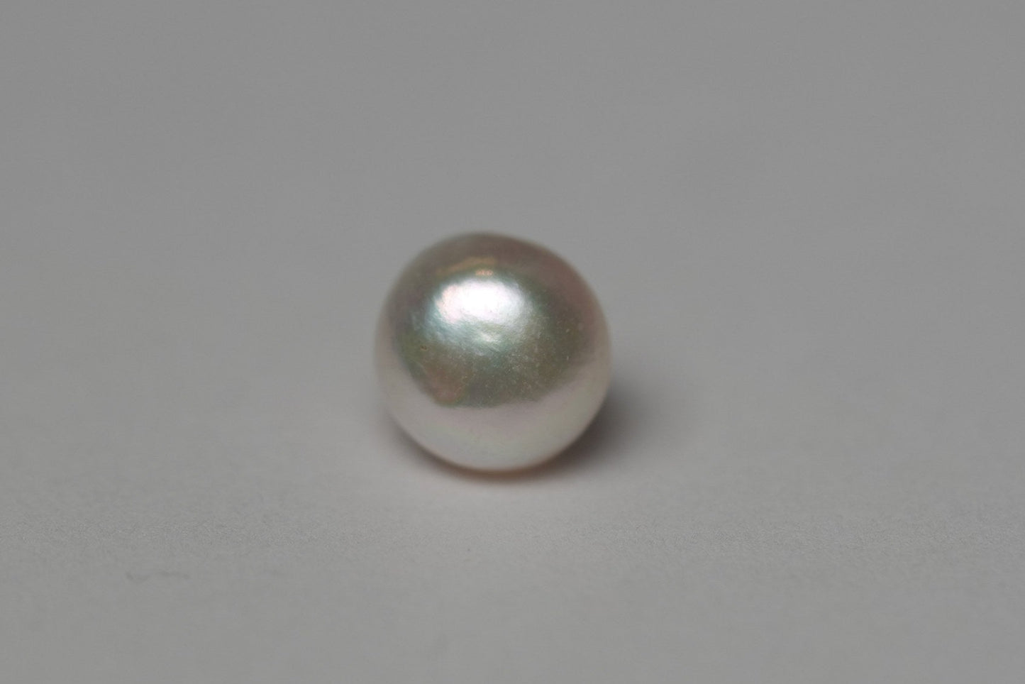 SOUTH SEA PEARL MOTI 4 CARAT