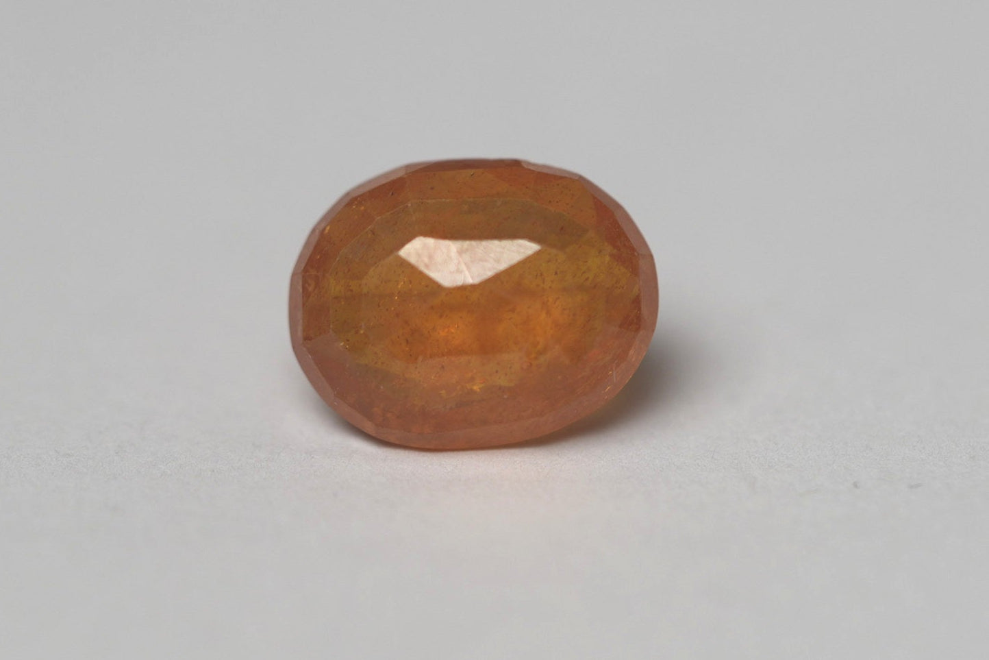 YELLOW SAPPHIRE PUKHRAJ - BANGKOK ORIGIN  CARAT 6.78 CARAT