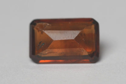 HESSONITE (GOMED) 7.65 CARAT