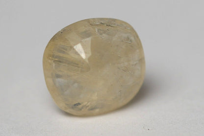 PUKHRAJ (YELLOW SAPPHIRE) 5.72 CARAT - SRILANKAN