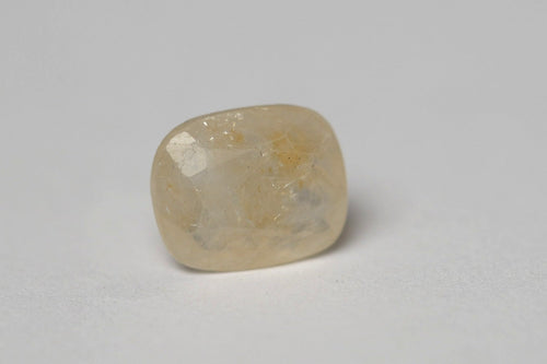 PUKHRAJ (YELLOW SAPPHIRE) 4.66 CARAT- SRILANKAN