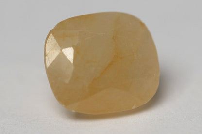 PUKHRAJ (YELLOW SAPPHIRE) 10.61 CARAT- SRILANKAN