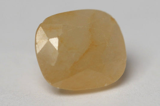 PUKHRAJ (YELLOW SAPPHIRE) 10.61 CARAT- SRILANKAN