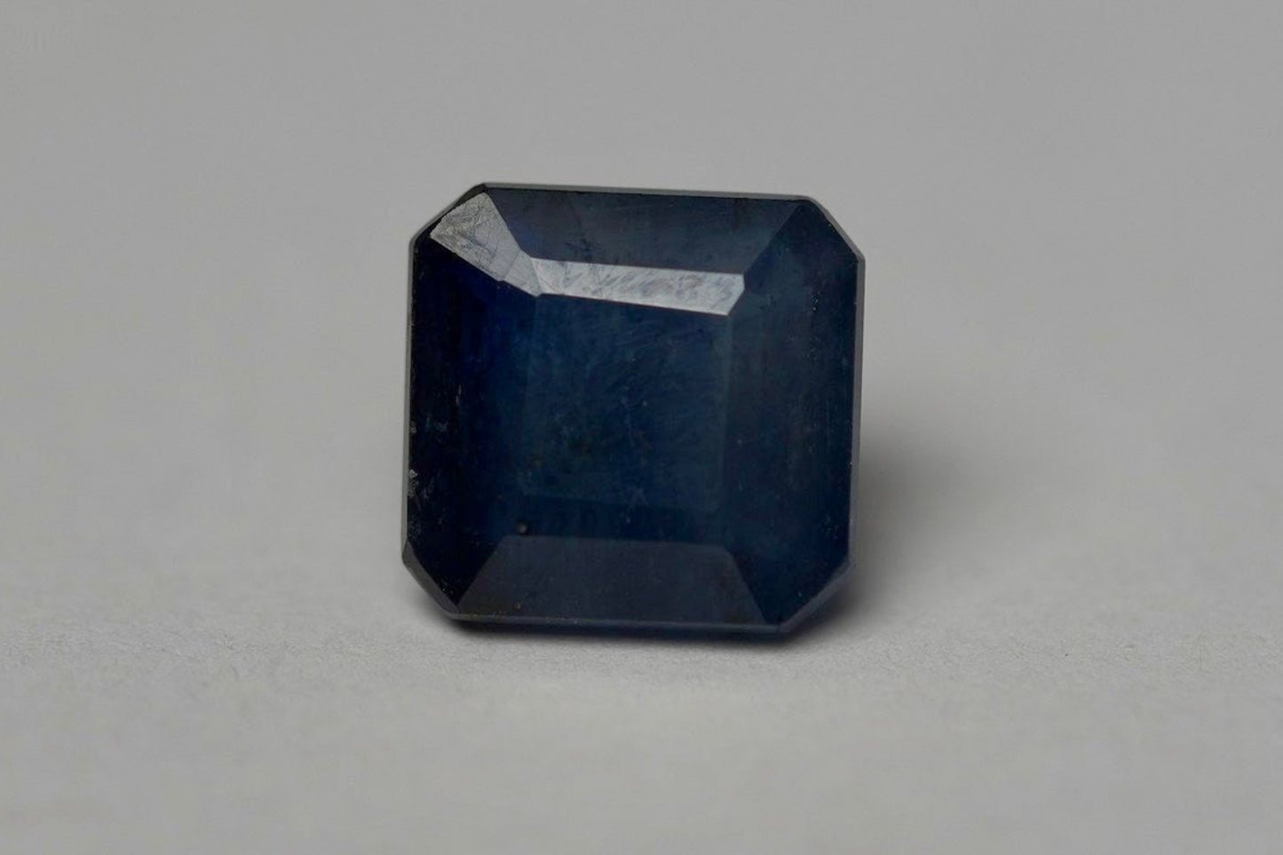 NEELAM BLUE SAPPHIRE - BANGKOK ORIGIN