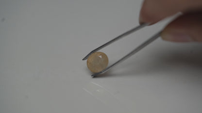 CEYLONESE YELLOW SAPPHIRE PUKRAJ 7.09 CARAT